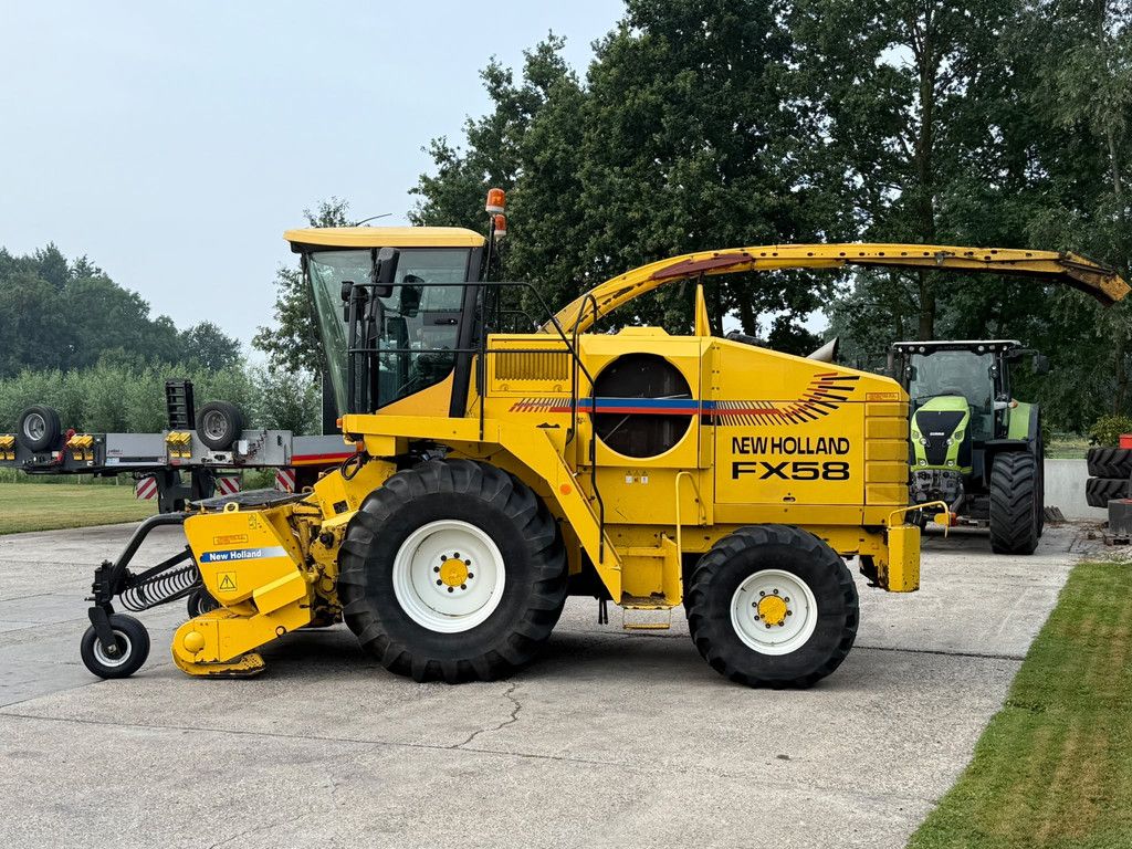 New Holland FX 58 FX 58 Hakselaar Airco 40 KM READY TO WORK