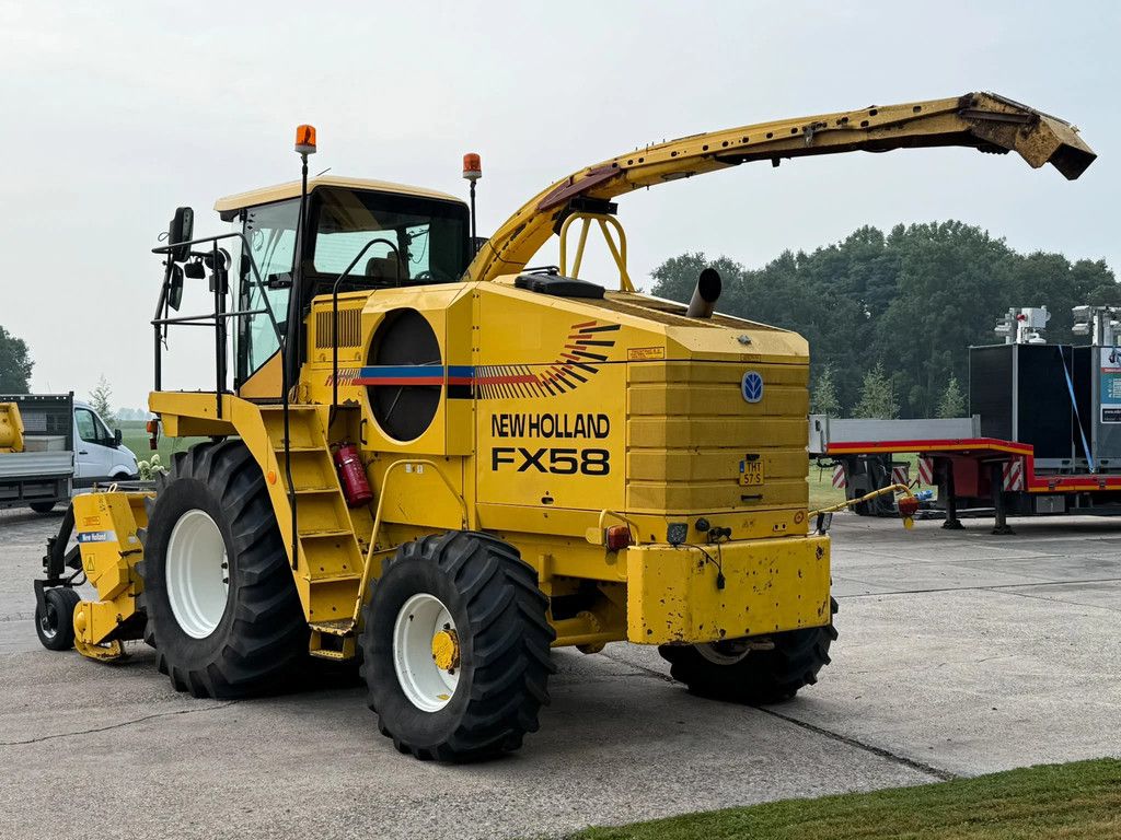 New Holland FX 58 FX 58 Hakselaar Airco 40 KM READY TO WORK