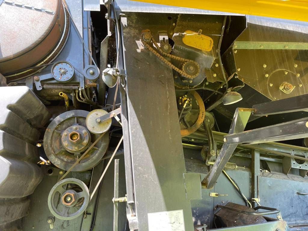 New Holland CR 980 combine
