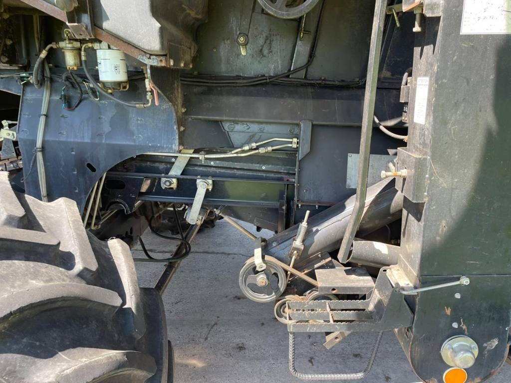 New Holland CR 980 combine