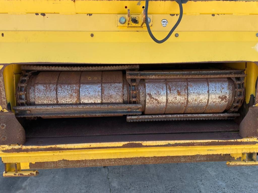 New Holland CR 980 combine