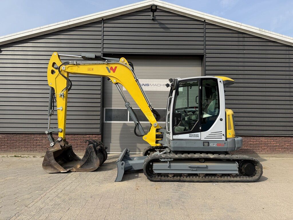 Neuson EZ80 midi graafmachine – SLOOP/SORTEER – AIRCO