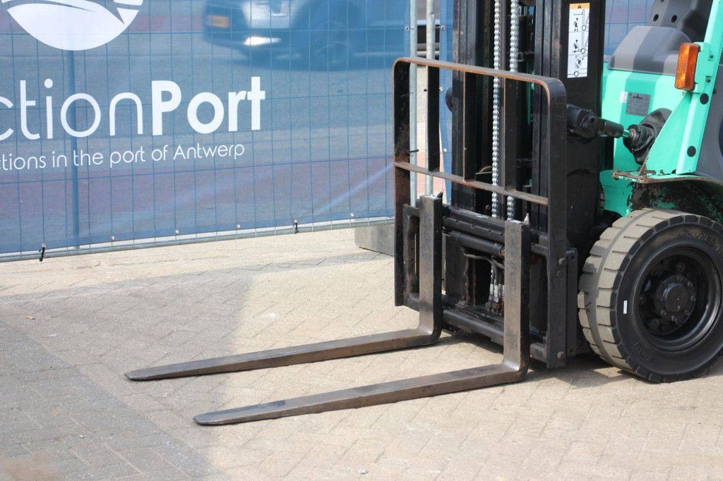 Forklift Mitsubishi FG25N LPG 2500kg 5.5m 2012