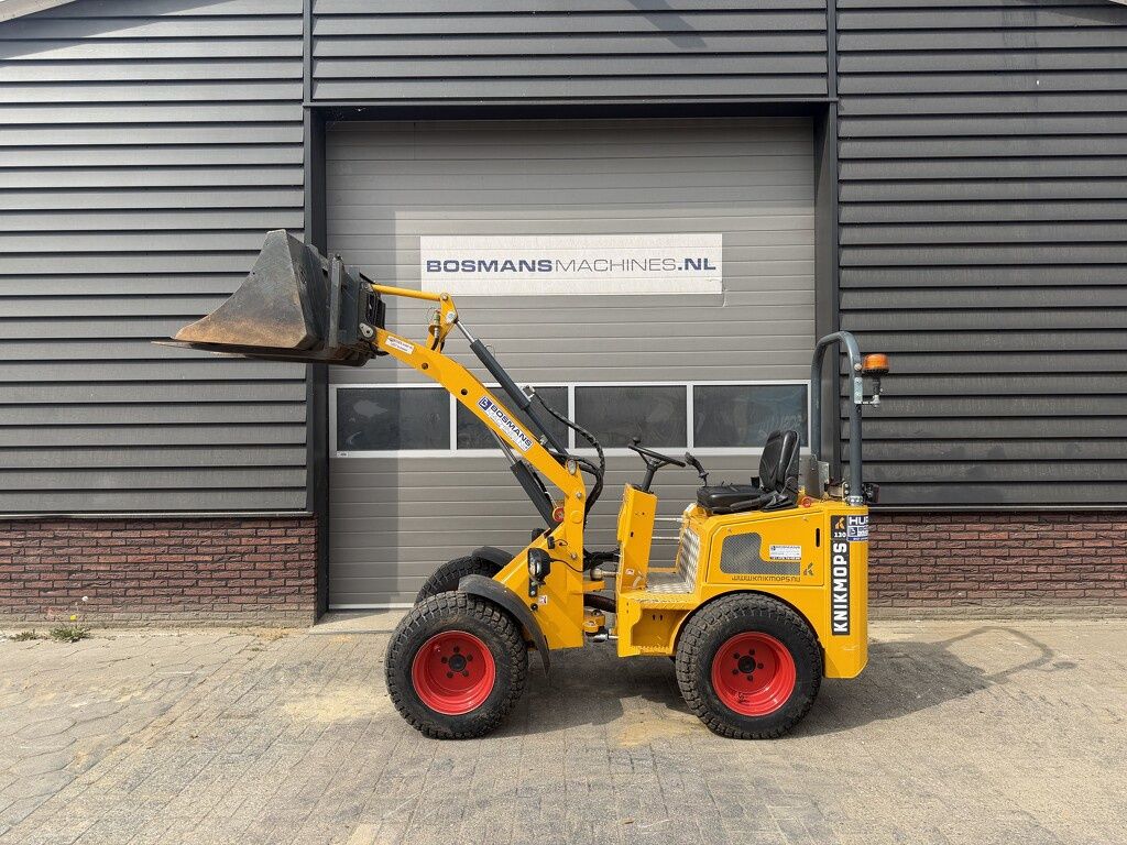 Knikmops 130 minishovel BJ 2024 €490 LEASE