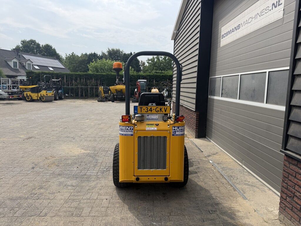 Knikmops 130 minishovel BJ 2024 €490 LEASE