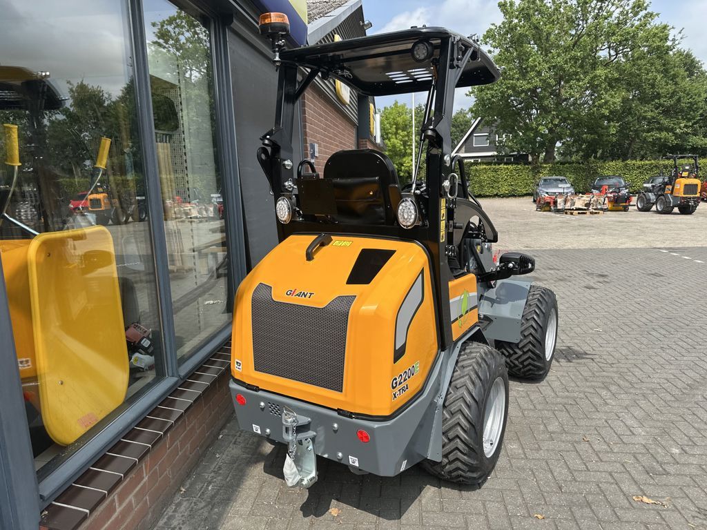 Giant G2200E X-tra