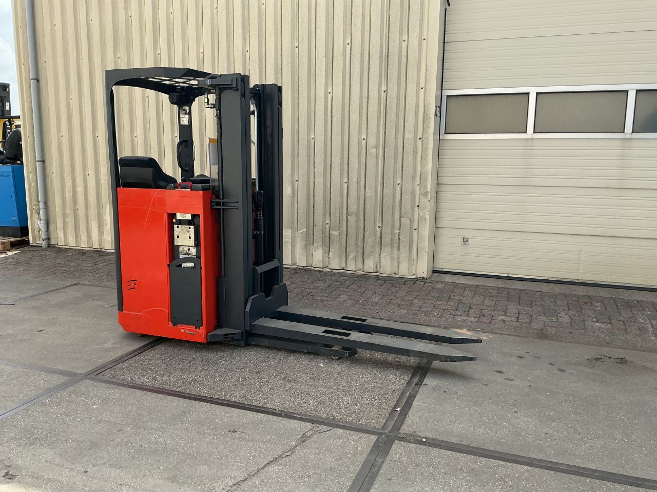 Te Koop Reachtruck Linde bouwjaar 2020