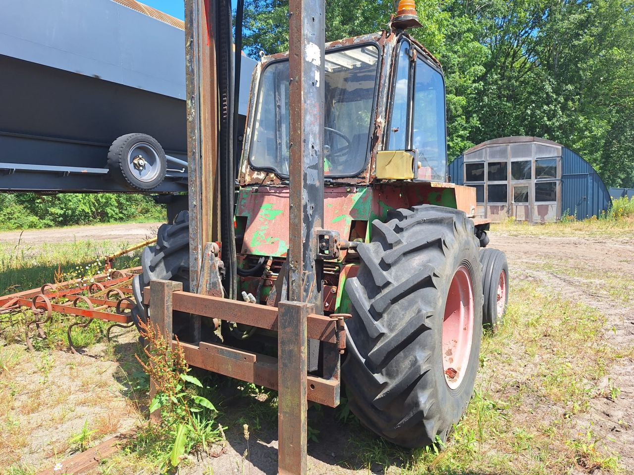 Manitou ruwterrein heftruck