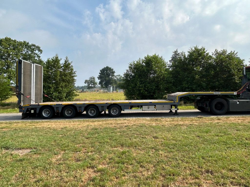 Nooteboom OSDS-58-04 HEAVY LOAD TRAILER 58.000 kg | HYDROLIC RAMPS |