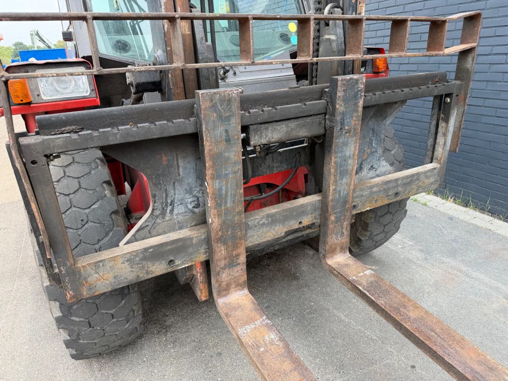 Manitou MC 30 Ruwterreinheftruck ! 9900 uhr ! Nette Staat !