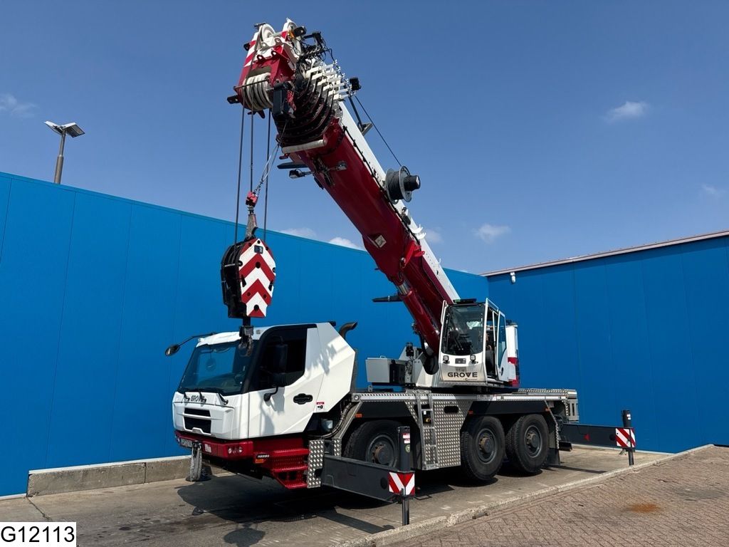 Grove GMK3060L-1 6x6, 60.000 kg, 48 m