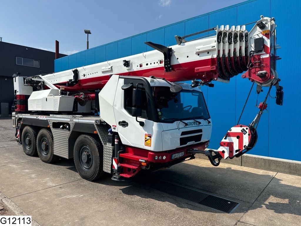 Grove GMK3060L-1 6x6, 60.000 kg, 48 m