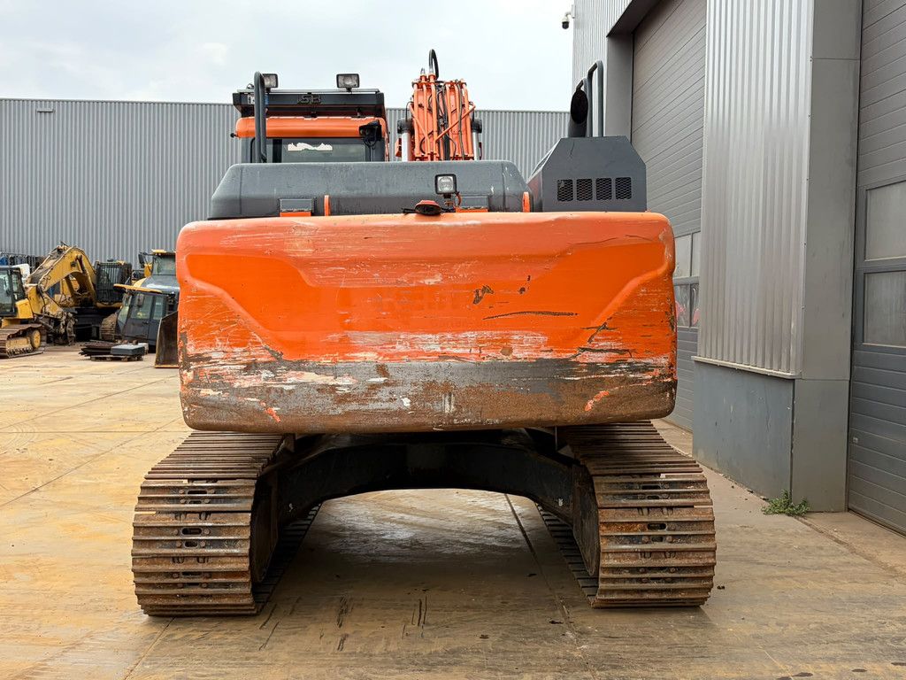 Doosan DX235NLC-5