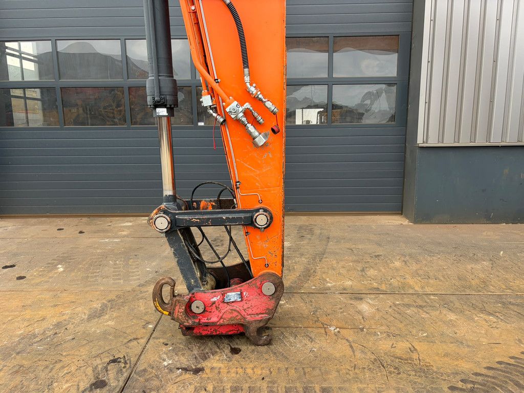 Doosan DX235NLC-5