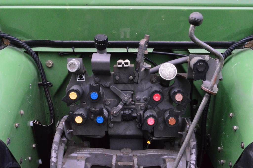 Fendt 211 F Vario Profi