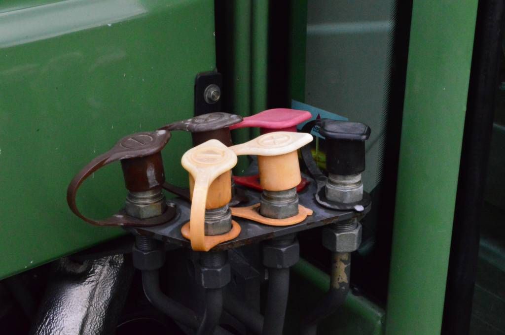 Fendt 211 F Vario Profi