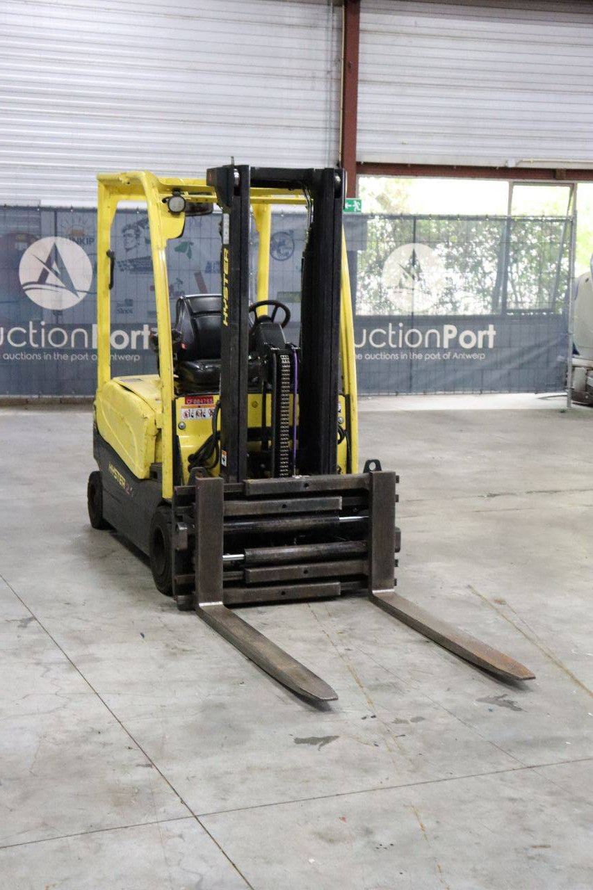 Gabelstapler Hyster J2.0XN LWB Elektro 1590kg 3.21m 2019