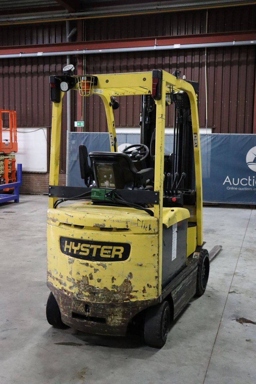 Hyster E2.5XN MWB Elektrostapler 2080 kg 5,55 m 2017