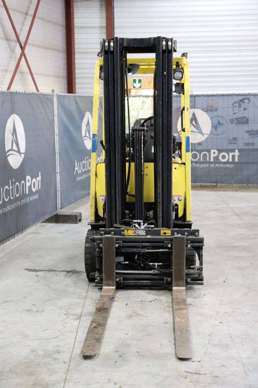 Hyster E2.5XN MWB Electric Forklift 1840kg 5.55m 2014