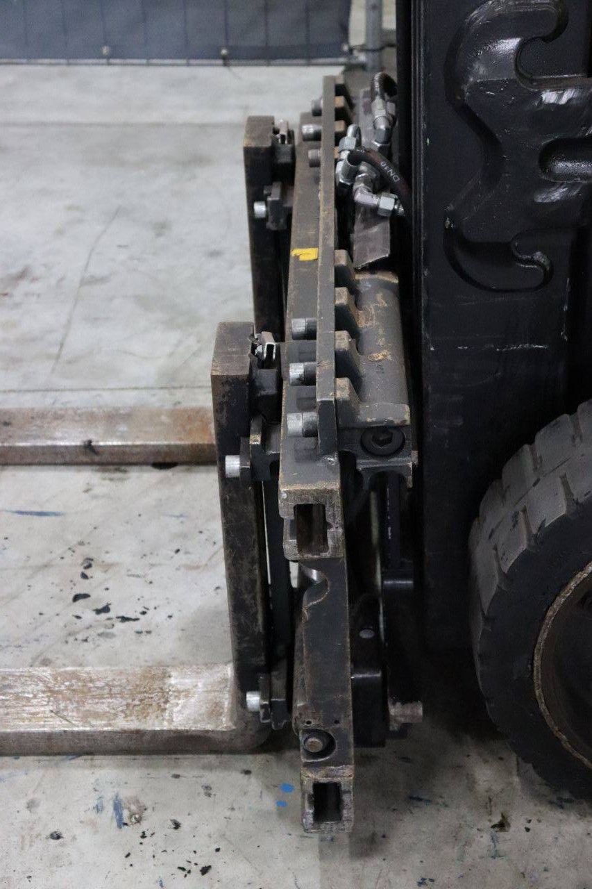 Hyster E2.5XN MWB Electric Forklift 1840kg 5.55m 2014