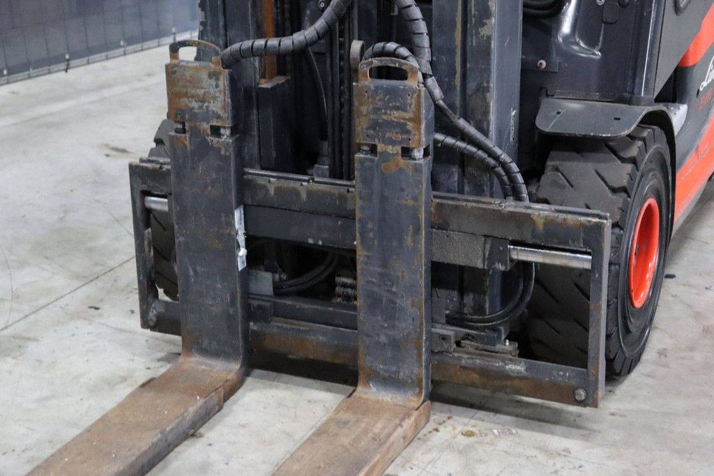 Linde E25-01 Electric Forklift 2500kg 4.2m 2018