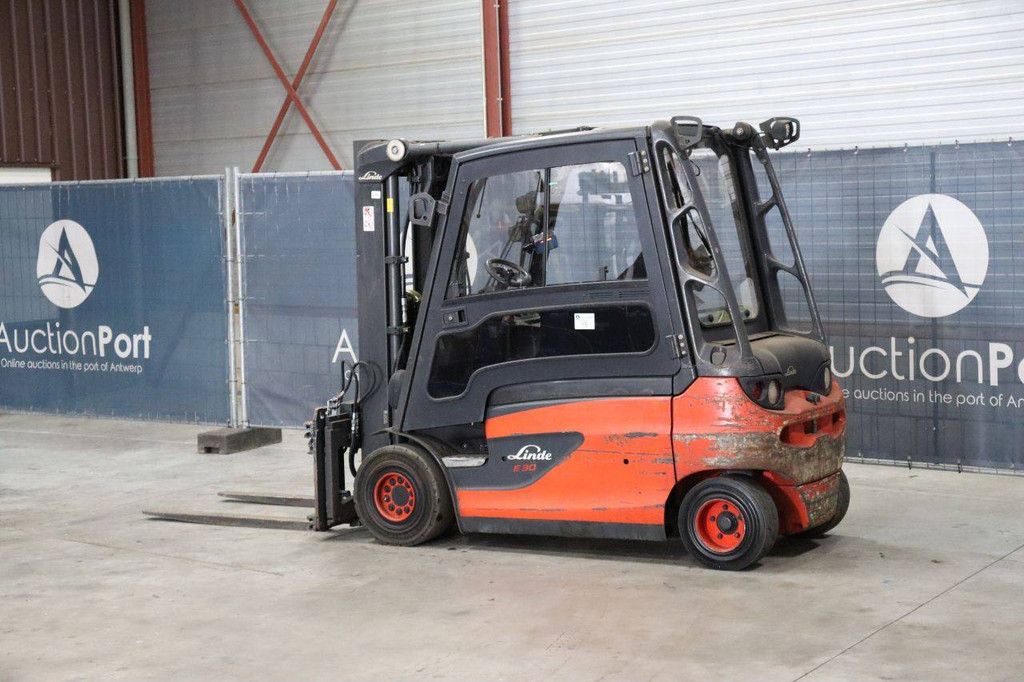 Heftruck Linde E30L-01 Elektrisch 3000kg 4.5m 2017