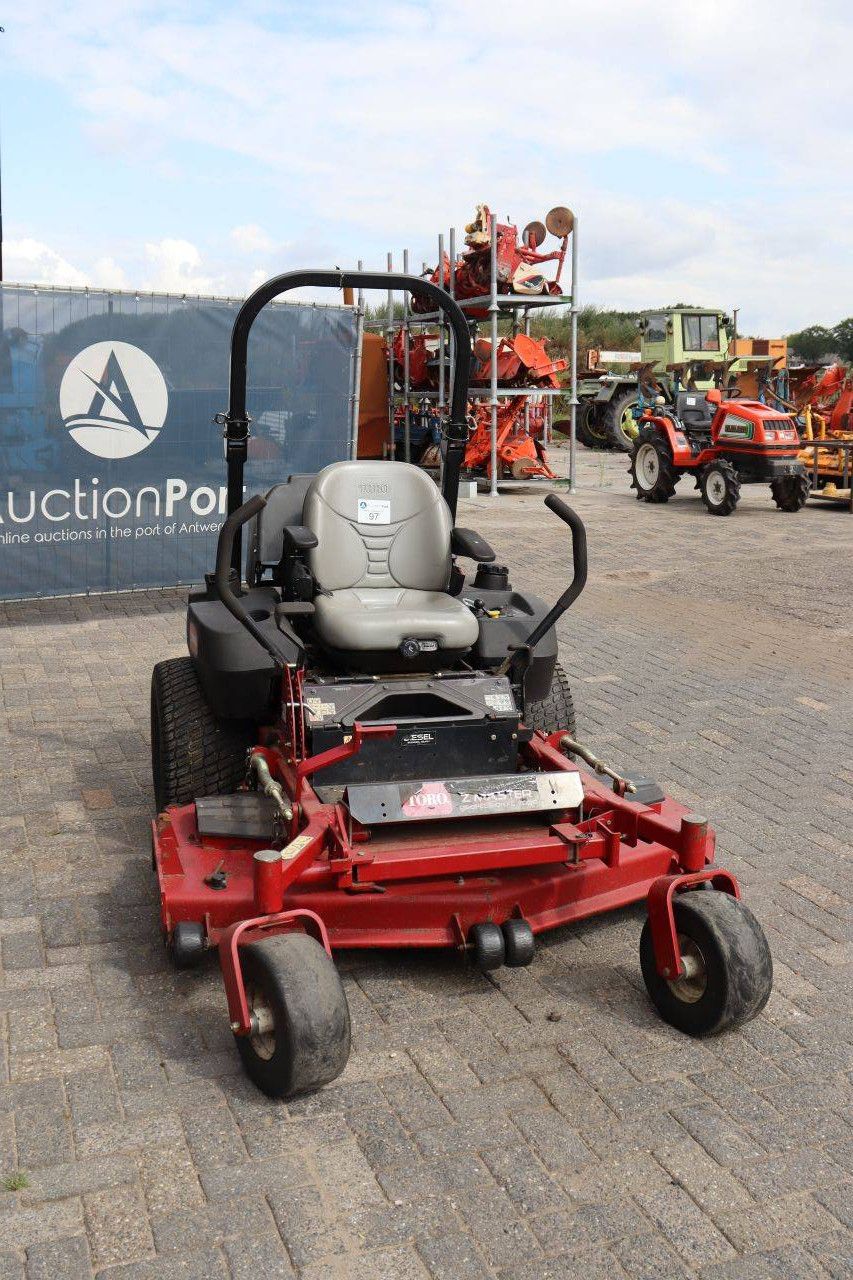 Aufsitzmäher Toro Z Master Professional 7000 Serie Diesel 16,9 kW