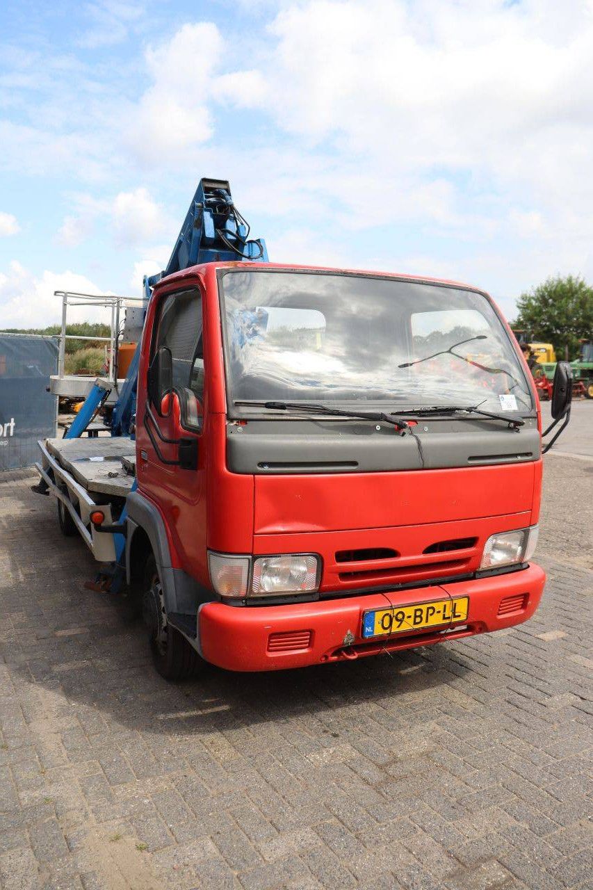 Nissan Cabstar Diesel 125 PS 17,8 m 2004 Hubarbeitsbühne