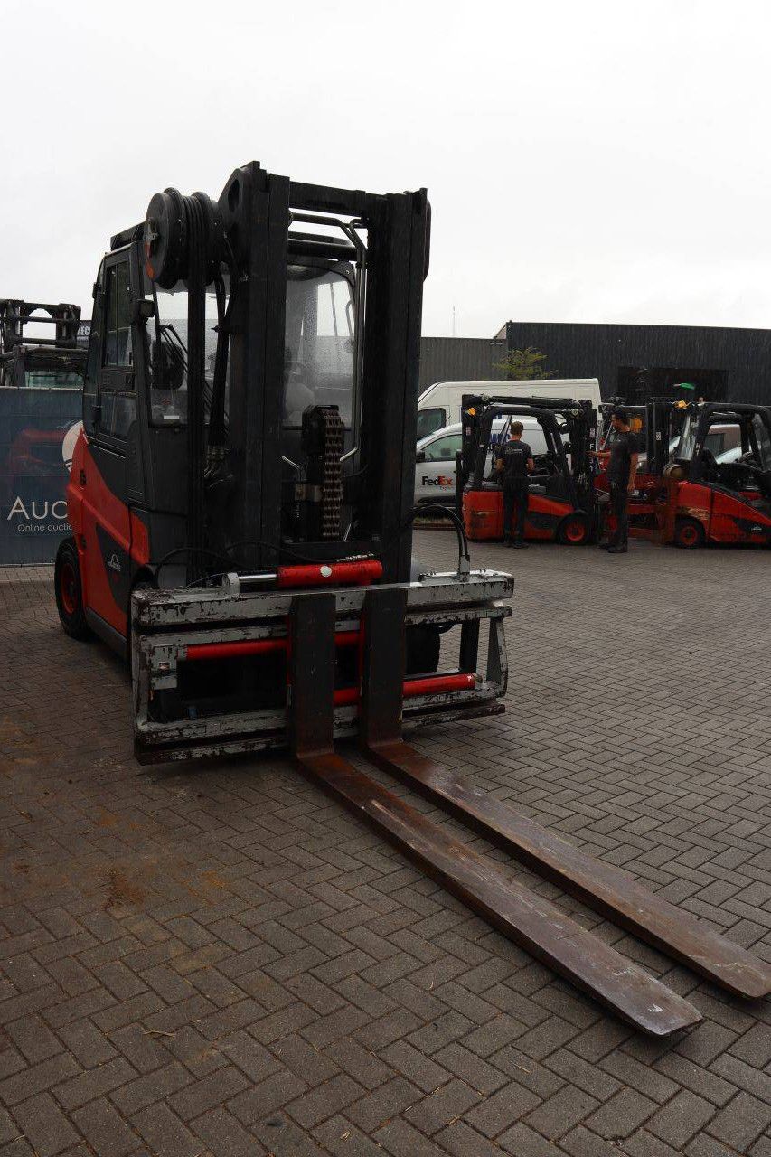 Linde E60-01 Electric Forklift 6000kg 5.43m 2017