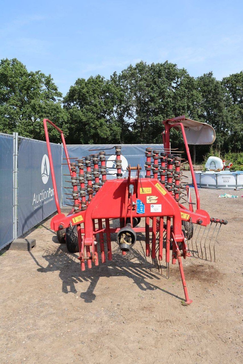 Swath rake Lely Hibiscus 485 2007