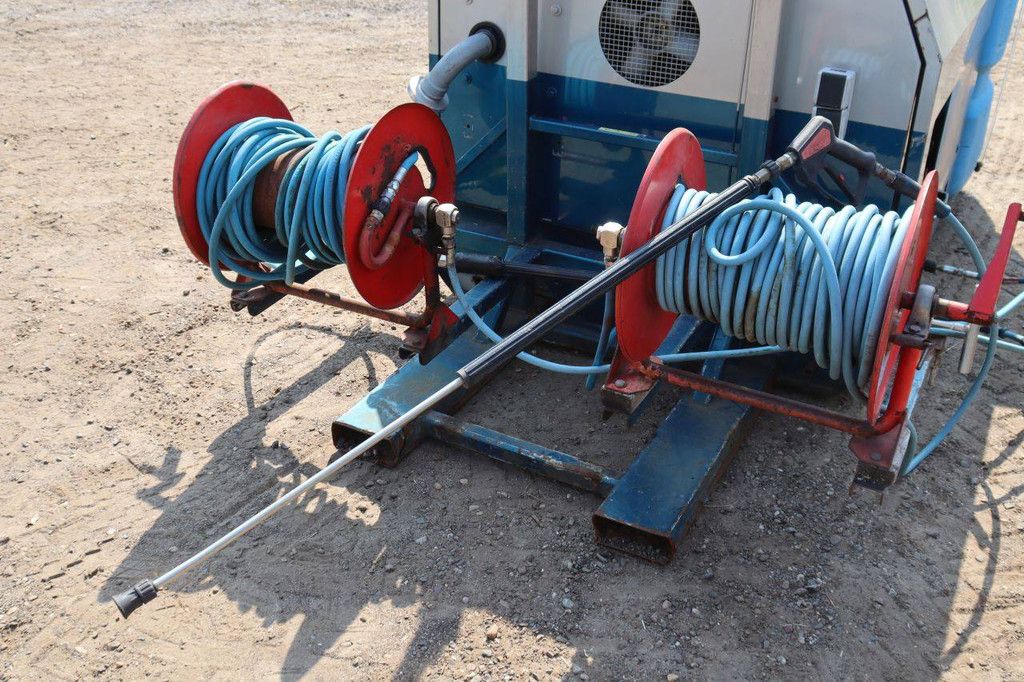 High-pressure cleaner Van de Haar Construction BV Unit Diesel 2009