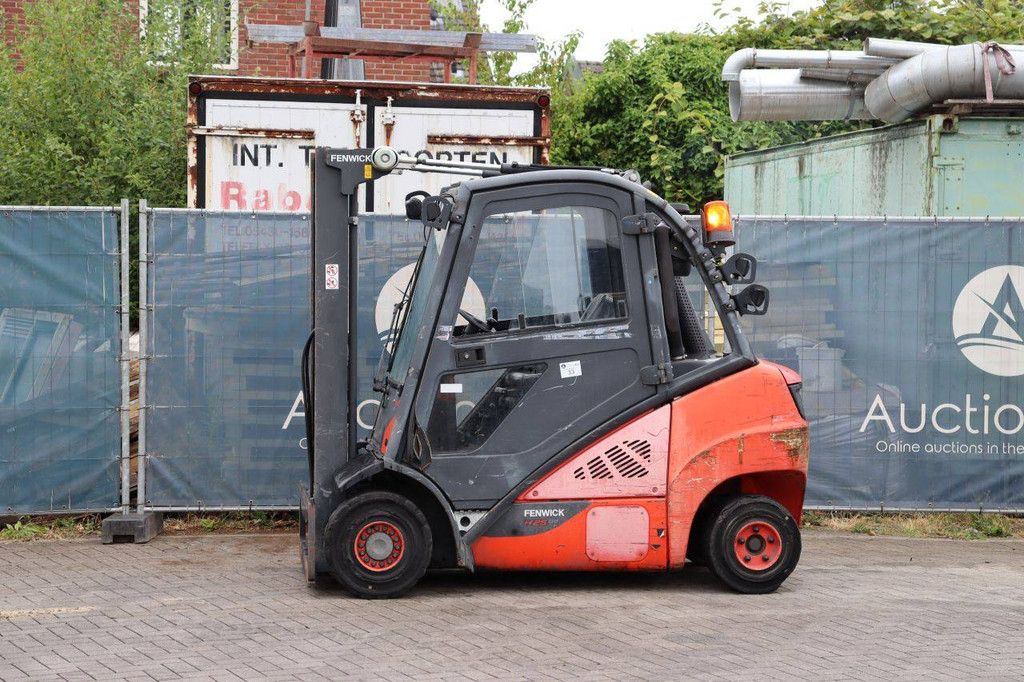 Gabelstapler Fenwick-Linde H25D-02 Diesel 2500 kg 5,0 m 2017