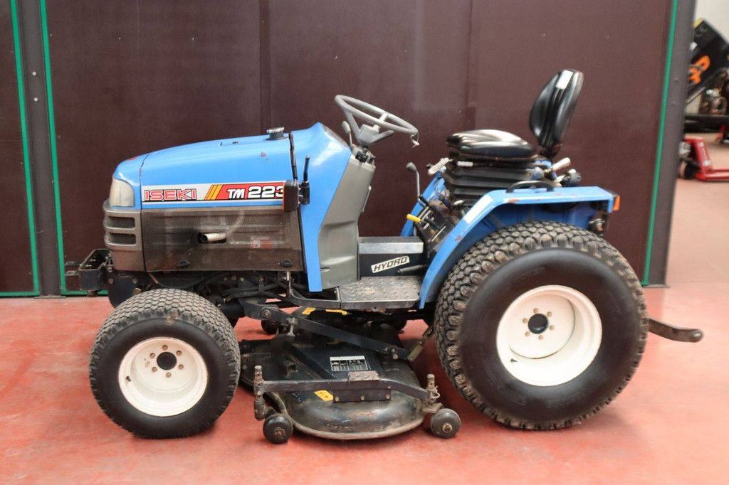Kleintraktor Iseki TM223FH Diesel 22,5 PS mit Mähwerk