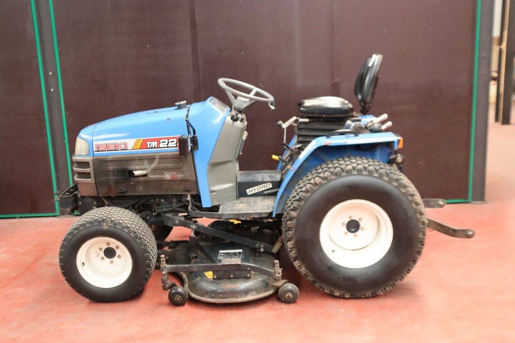 Kleintraktor Iseki TM223FH Diesel 22,5 PS mit Mähwerk