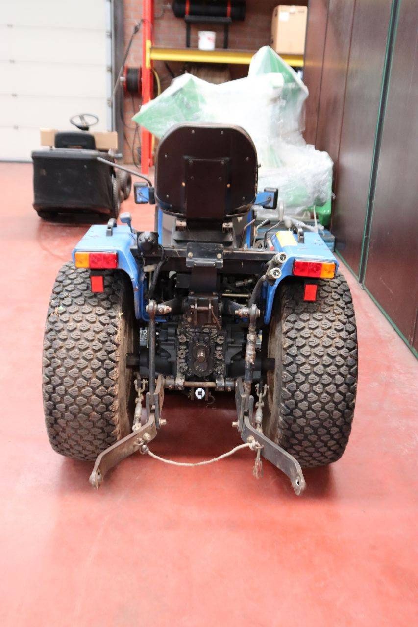 Kleintraktor Iseki TM223FH Diesel 22,5 PS mit Mähwerk