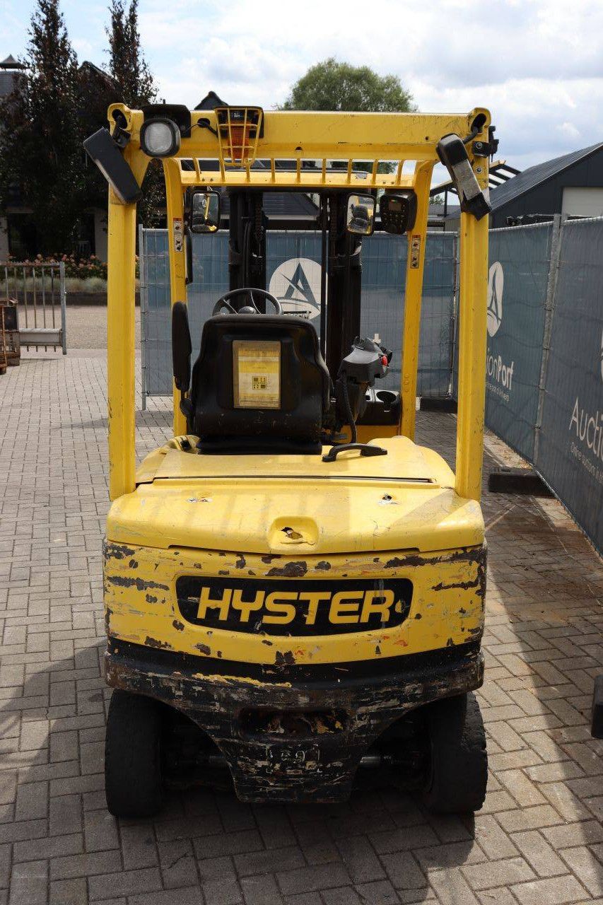 Gabelstapler Hyster J2.5XN Elektro 2410 kg 4,95 m 2013