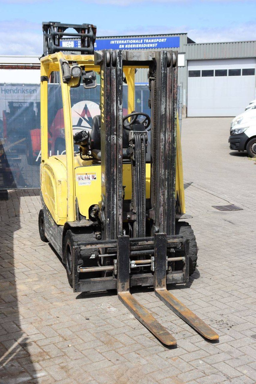 Gabelstapler Hyster J2.5XN Elektro 2410 kg 4,95 m 2013
