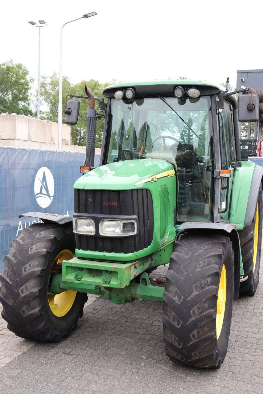 Tractor John Deere 6220 Diesel 90hp 2003