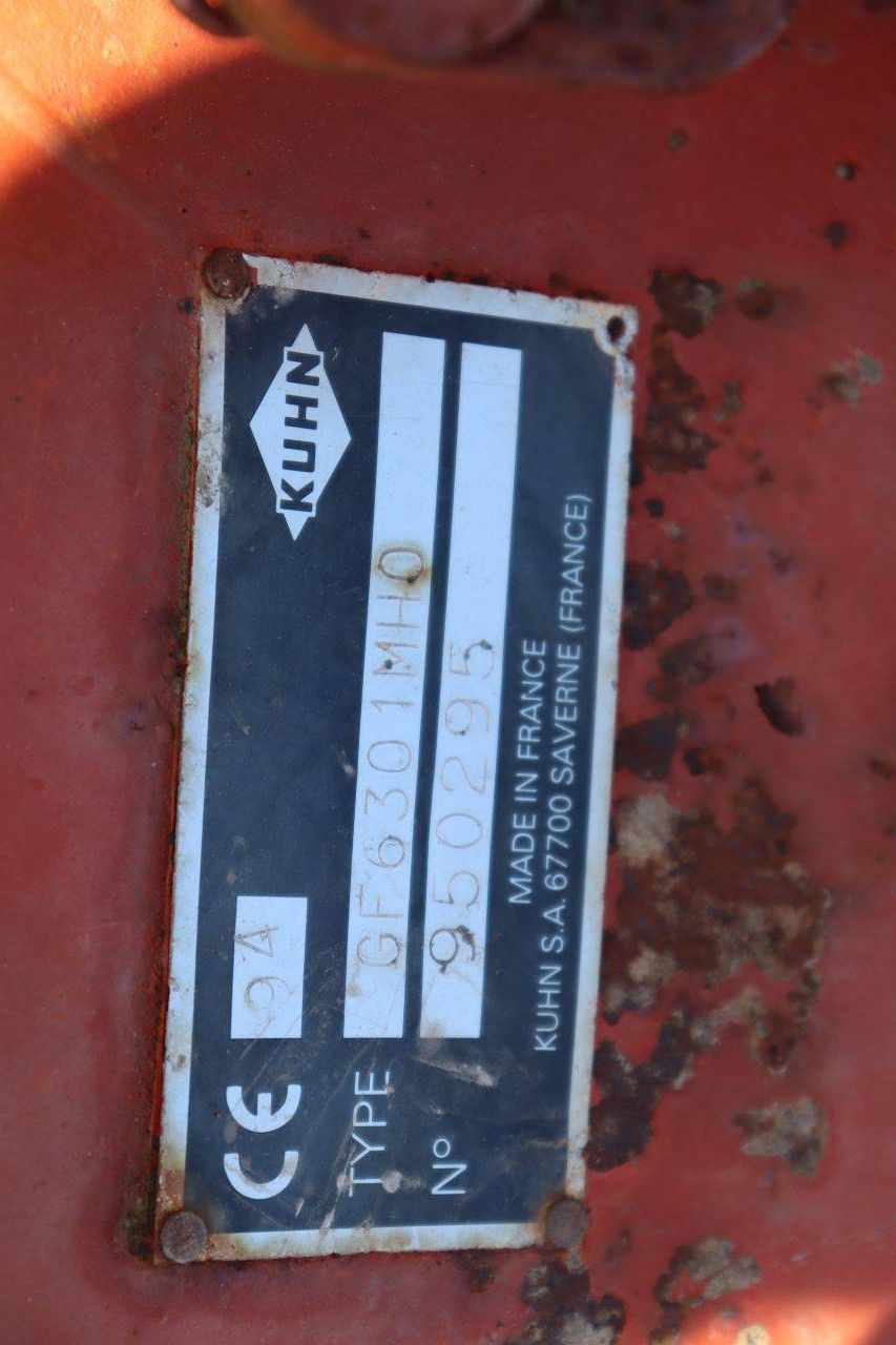 Hooischudder Kuhn GF6301MHO 1994