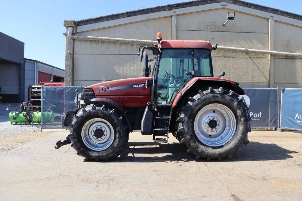 Tractor Case IH MX135 Diesel 2002