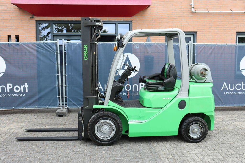 Gabelstapler CESAB M325G LPG 2500kg 5,0m 2018