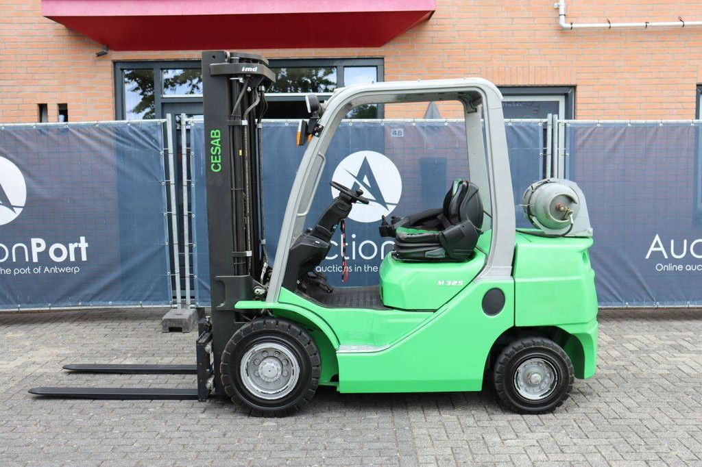 Gabelstapler CESAB M325G LPG 2500kg 5,0m 2018