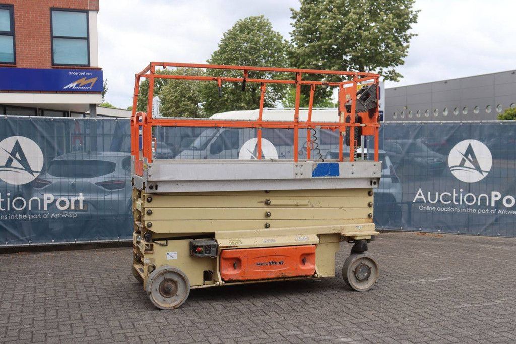 Scissor lift JLG 3246 ES Electric 11.68m 2011