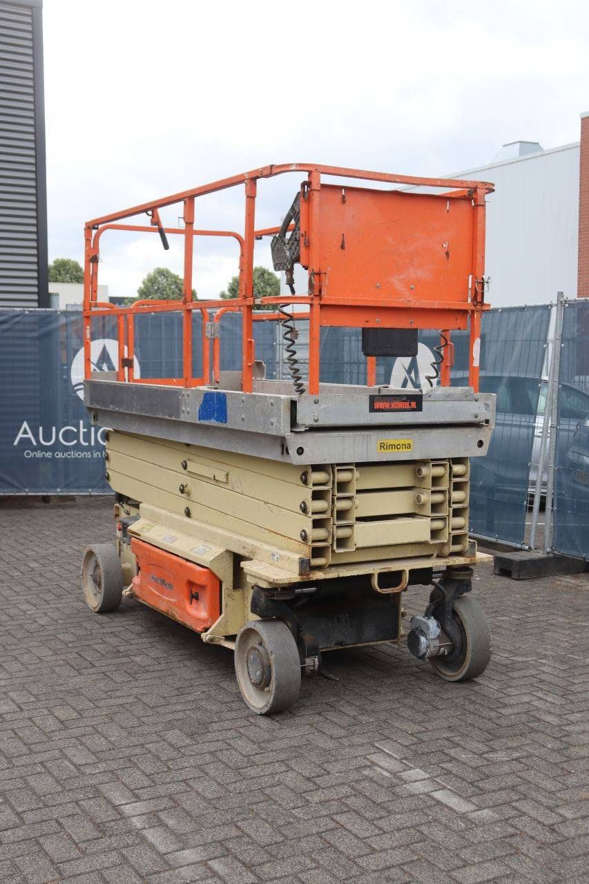 Scissor lift JLG 3246 ES Electric 11.68m 2011
