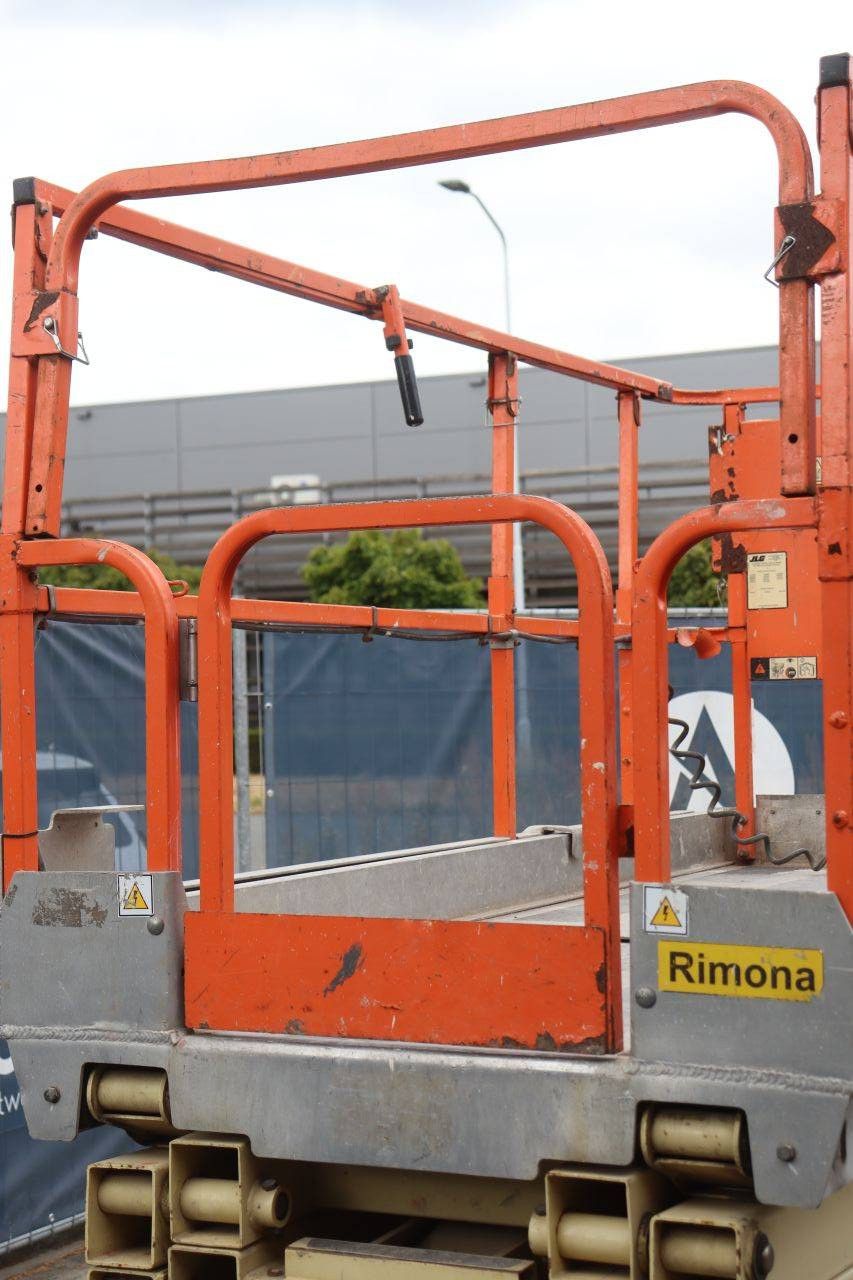 Scissor lift JLG 3246 ES Electric 11.68m 2011