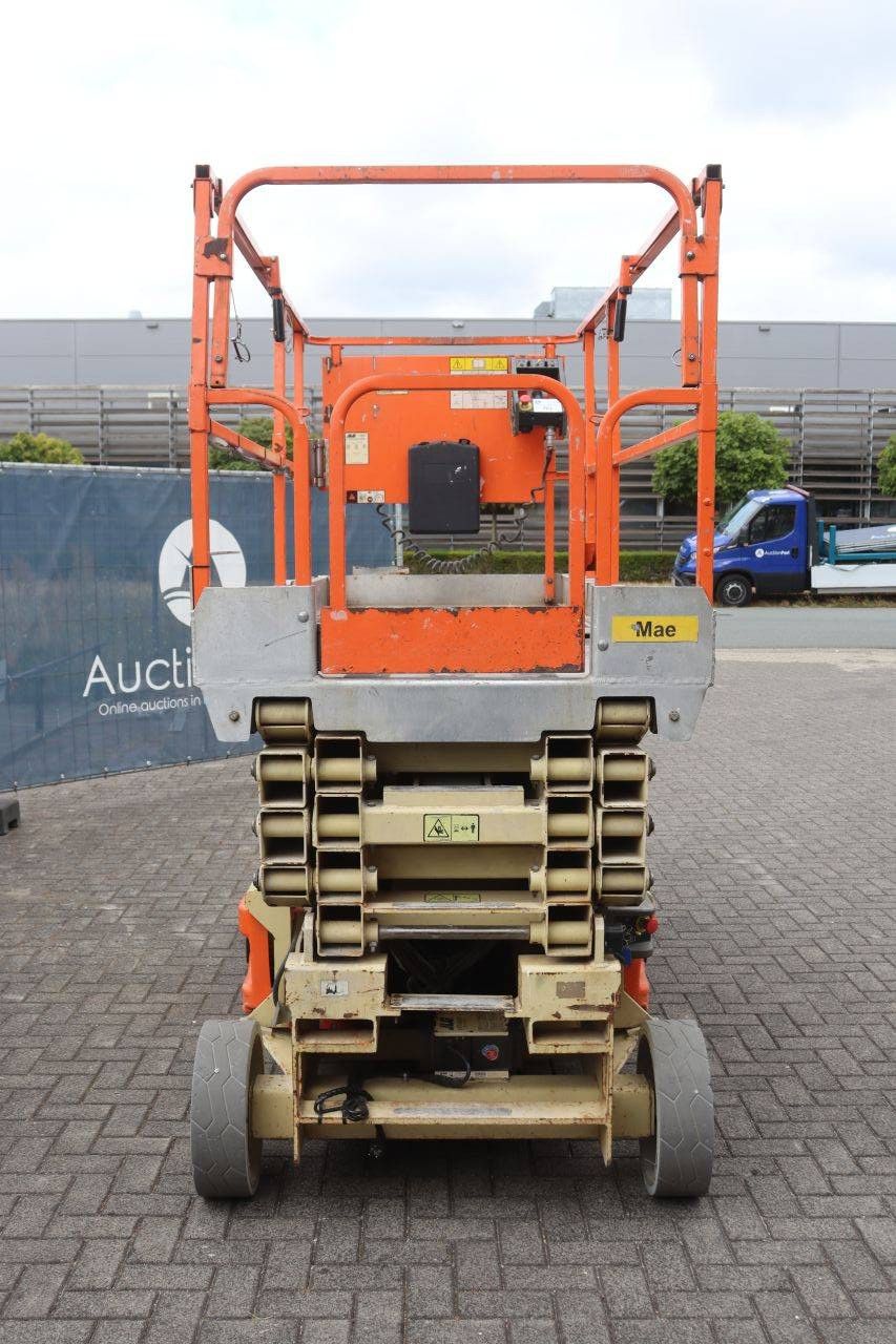 Scherenbühne JLG 3246 ES Electric 11,68 m 2011