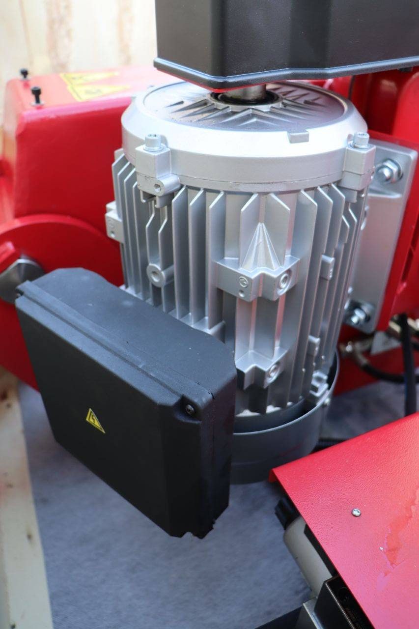 Vrachtwagenbandenwisselaar T568 Elektrisch 220V Nieuw