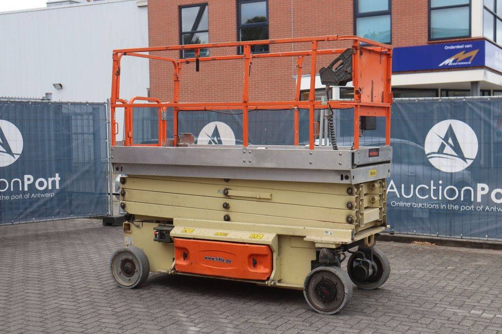 Scherenbühne JLG 3246 ES Electric 11,68 m 2011