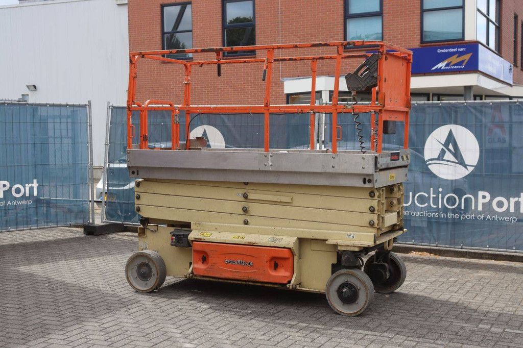 Scissor lift JLG 3246 ES Electric 11.68m 2011