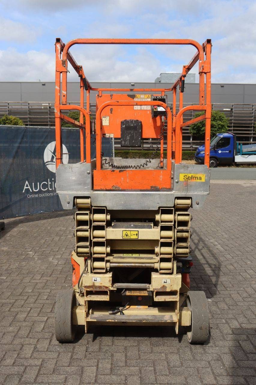 Scissor lift JLG 3246 ES Electric 11.68m 2011